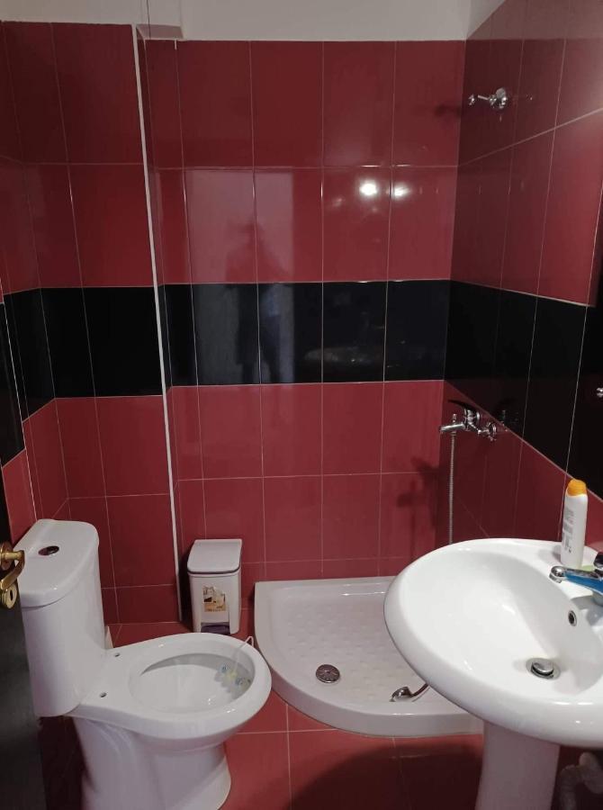 Ari Apartaments Vlorë Extérieur photo
