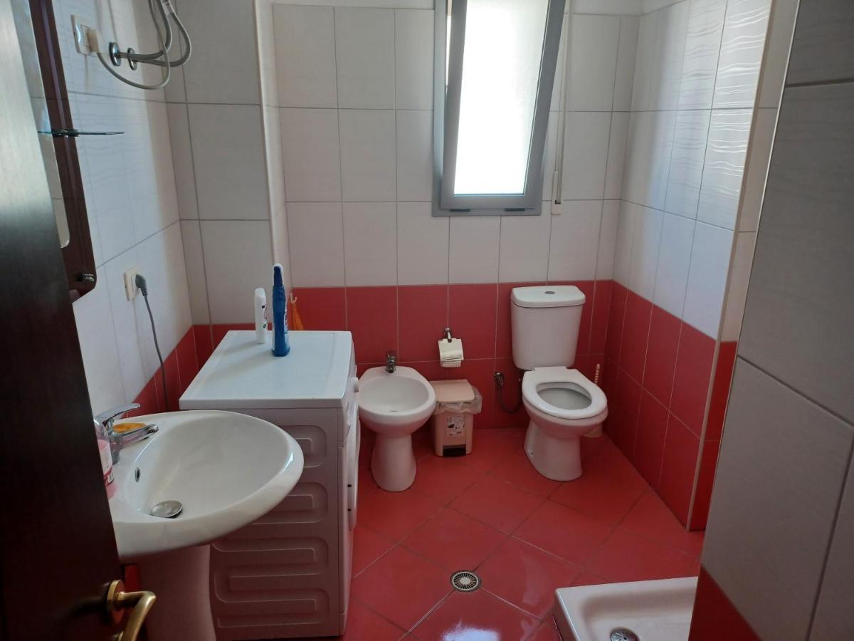 Ari Apartaments Vlorë Extérieur photo