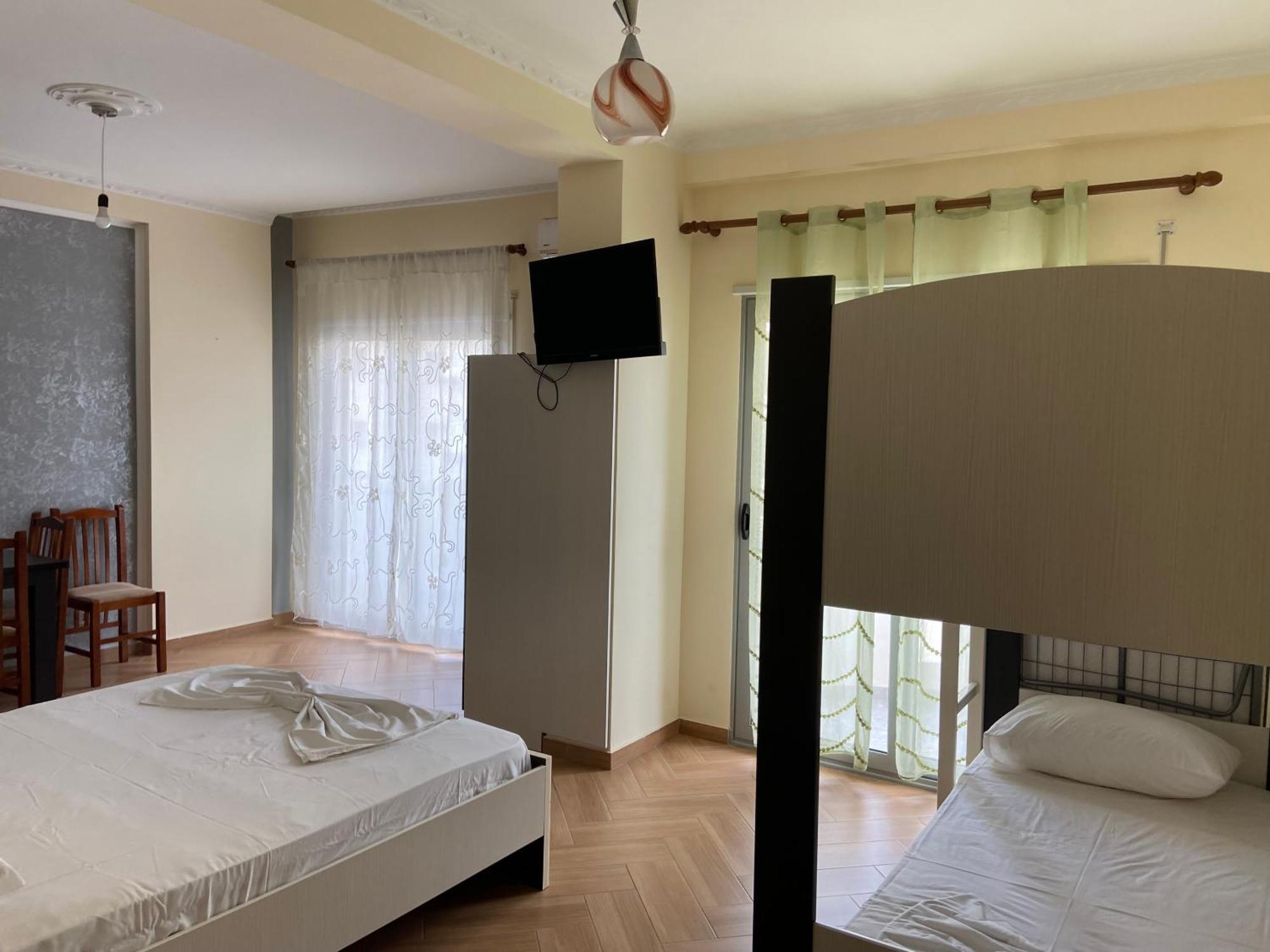 Ari Apartaments Vlorë Extérieur photo