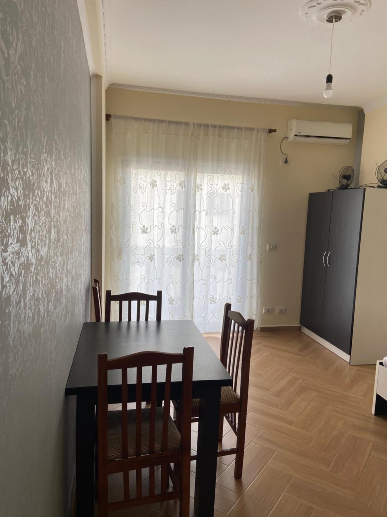 Ari Apartaments Vlorë Extérieur photo